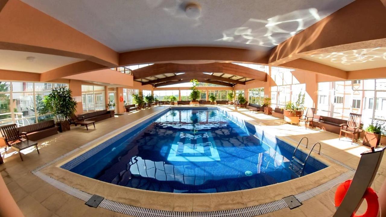 Apto No Centro De Gramado Com Piscina Termica Экстерьер фото